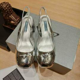 Picture of Prada Shoes _SKUPradasz34-42LL011819062